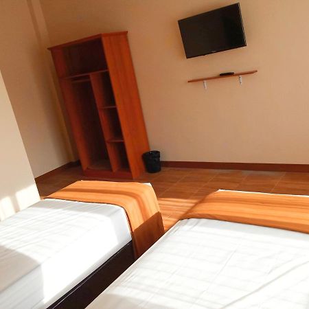 Bluefire Homestay Syariah Banyuwangi  Esterno foto