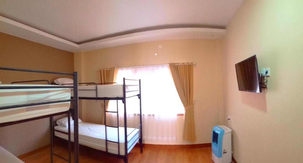 Bluefire Homestay Syariah Banyuwangi  Esterno foto