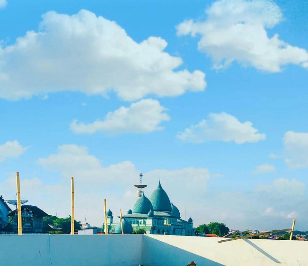 Bluefire Homestay Syariah Banyuwangi  Esterno foto