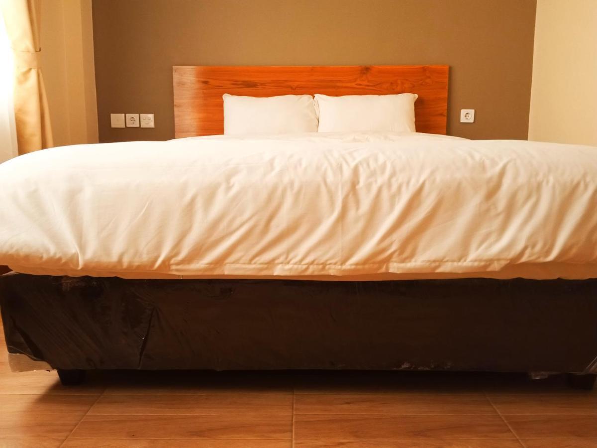 Bluefire Homestay Syariah Banyuwangi  Esterno foto
