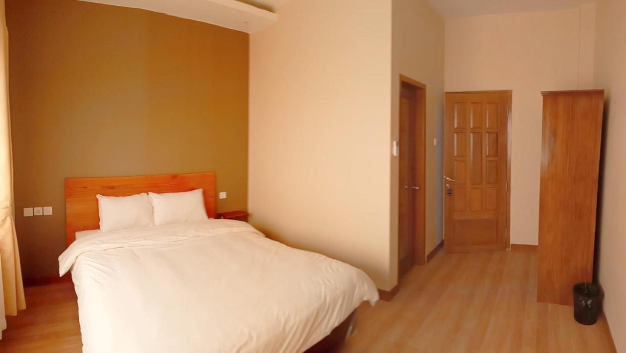 Bluefire Homestay Syariah Banyuwangi  Esterno foto